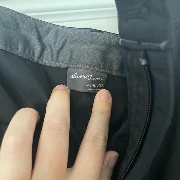 Men's Eddie Bauer Nylon Black Pants - Picture 6 of 6